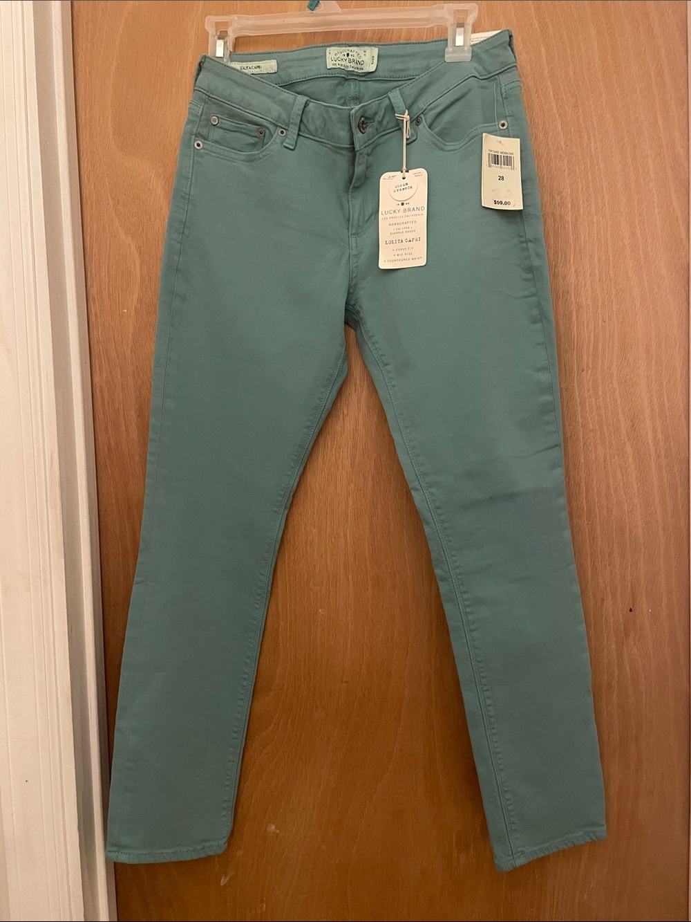 Lucky Brand Women's Green Curvy fit, Mid rise Super stretch Jeans